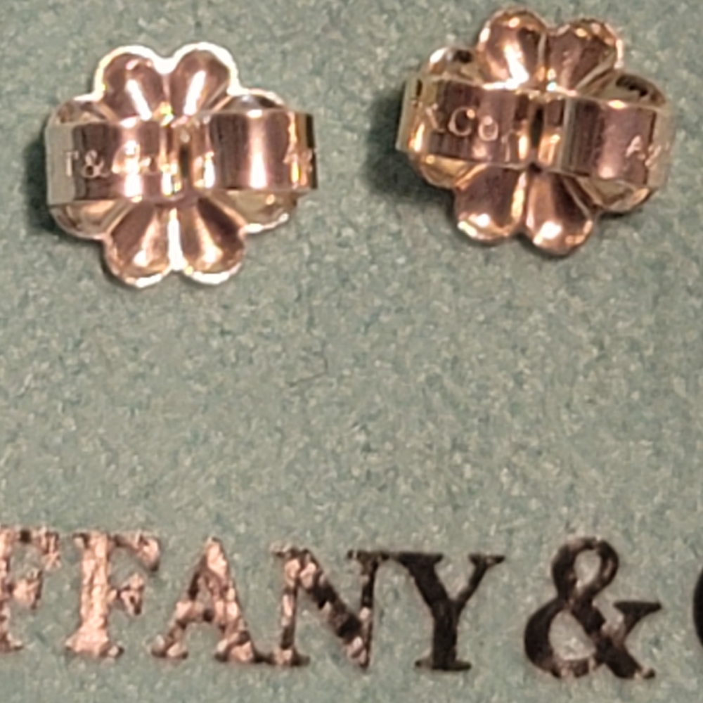 💙Beautiful Tiffany & Co. Flower Earring Backs💙 - Picture 4 of 8